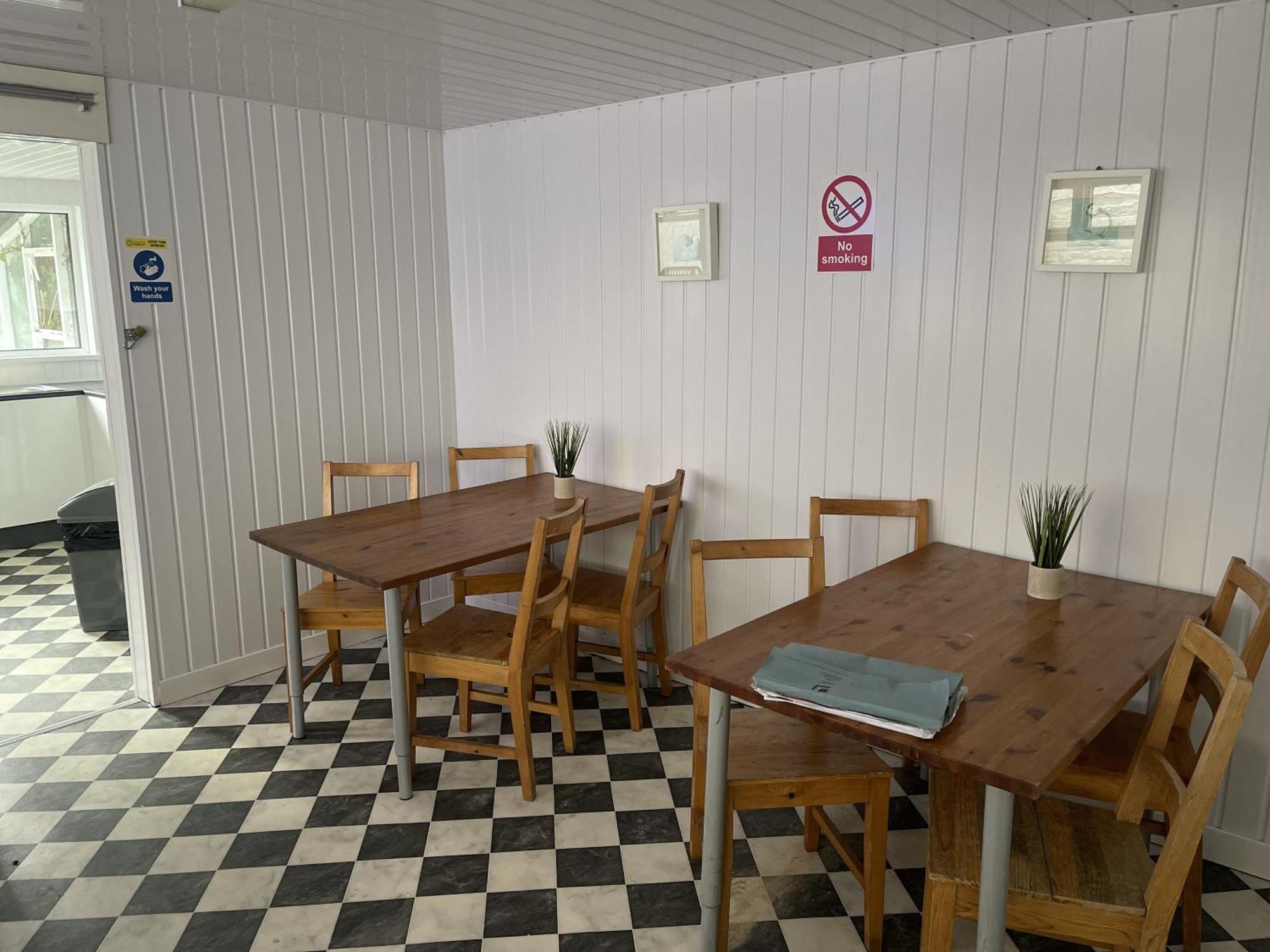 Oyo Queens Quarter Belfast Exterior foto
